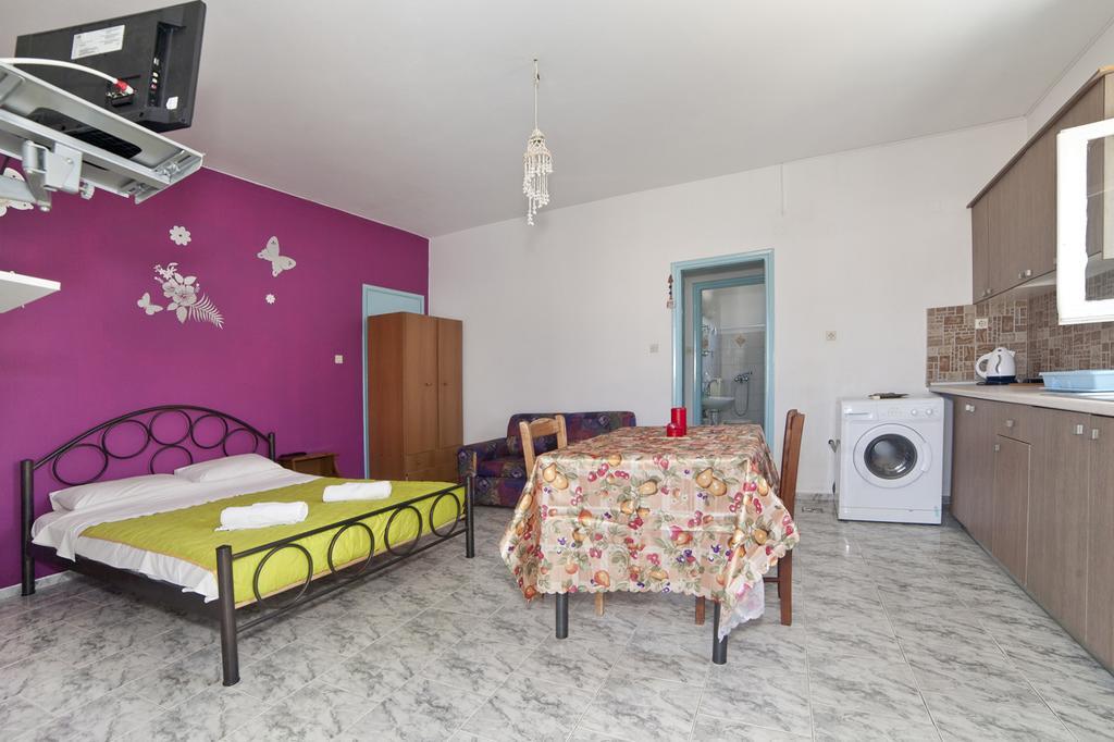 Mira Mare Studios Ліпсі Номер фото